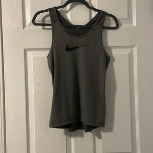 NIKE — NIKE PRO— TANK TOP— WORKOUT— SIZE M